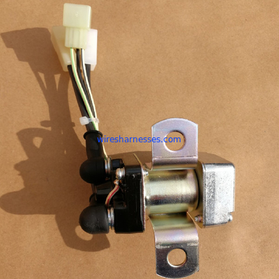 4JJ1 4JG1 Isuzu Engine Start Relay 12V 1825530401 per i gruppi elettrogeni